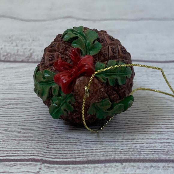Vintage Acorn Trinket Box Christmas Tree Ornament - Picture 5 of 16